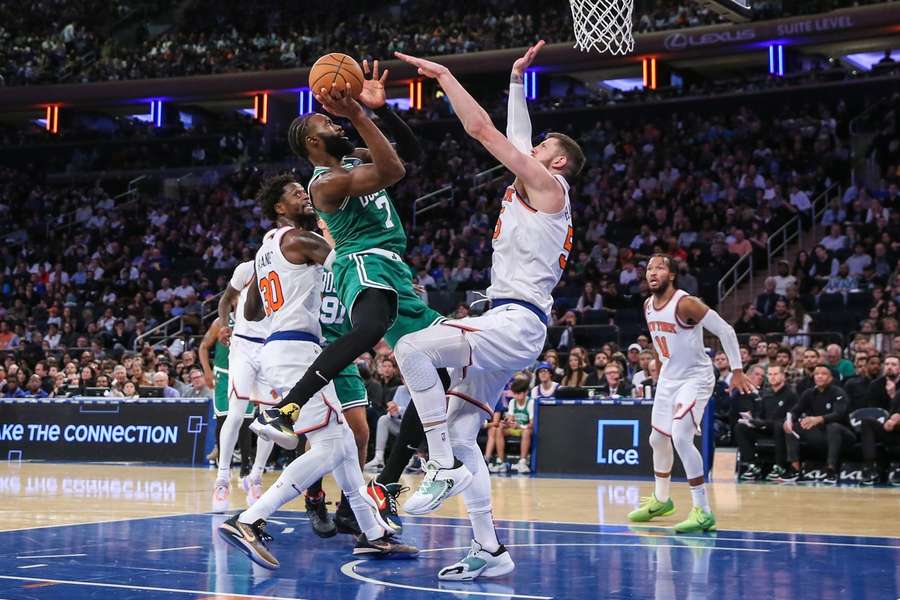 NBA: Paolo Banchero da sogno, i Celtics affondano i Knicks con 27 triple