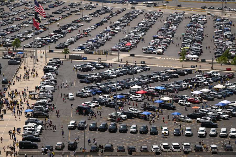 Widok na zewnątrz stadionu przed półfinałowym meczem FIFA KMŚ 2025 pomiędzy Fluminense FC a Chelsea FC na stadionie MetLife Stadium 8 lipca 2025 r.