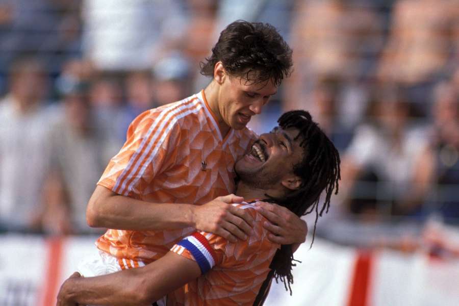 Euro 1988, la prima volta in Germania: Mbappé, Kane e il volo più bello del cigno di Utrecht