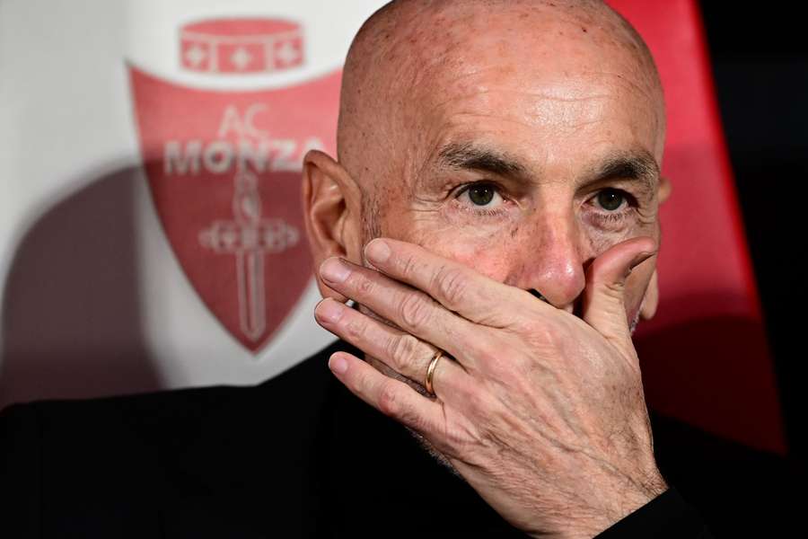 Antrenorul Stefano Pioli (AC Milan), câștigătorul trofeului "Banca de Aur"