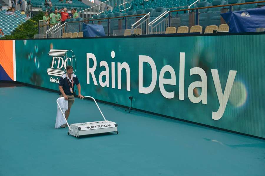 Ploaia a anulat toate meciurile de miercuri la Miami Open