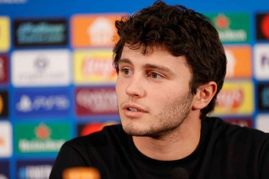 "Say it to their face” - Neves hits back at PSG teammate Dembele following explosive rant "Say it to their face” - Neves hits back at PSG teammate Dembele following explosive rant