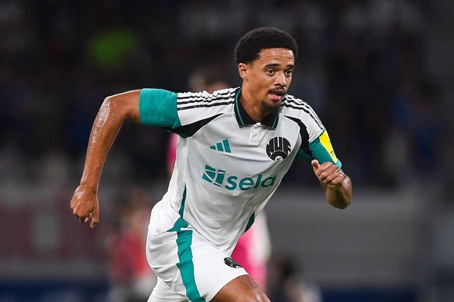 Jamal Lewis, que jogou seis jogos pelo São Paulo em 2024, se despede do Newcastle