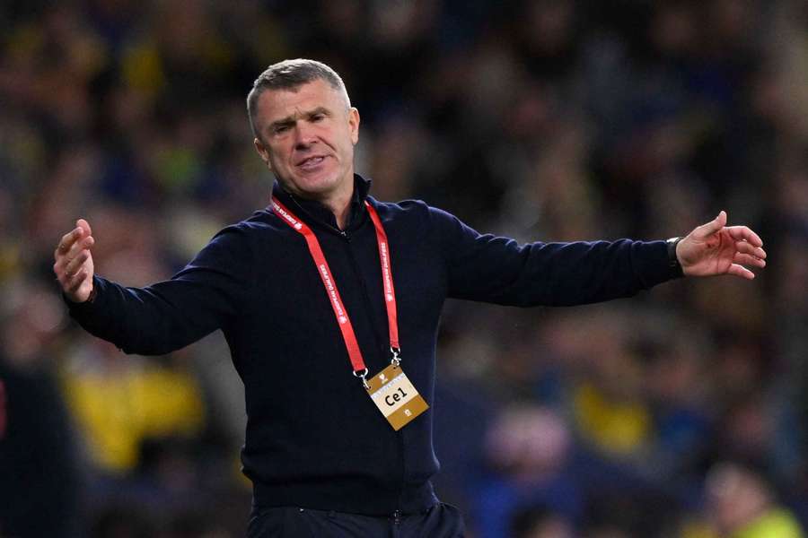 Sergiy Rebrov despedido de selecionador da Ucrânia após falhar Mundial-2026