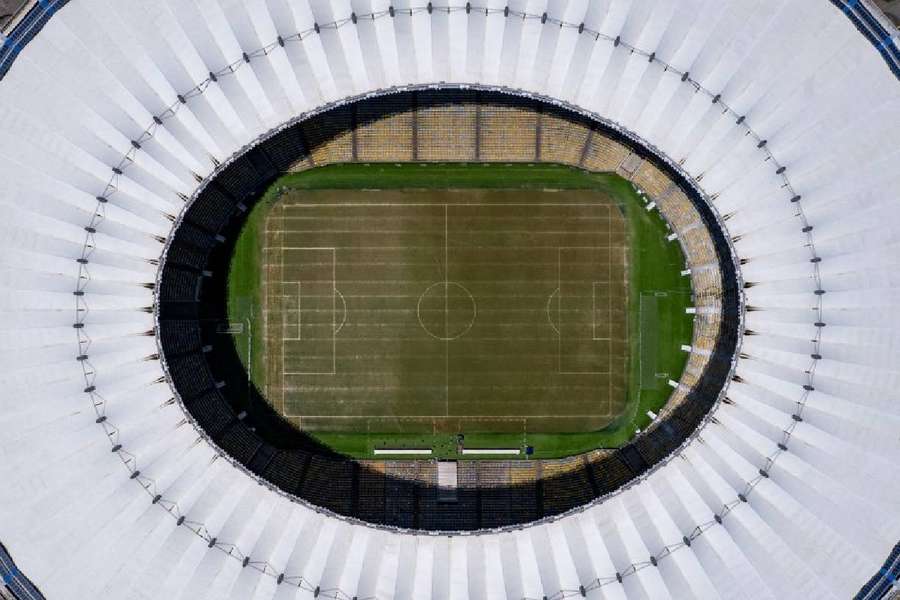 Foto aérea do gramado do Maracanã no último dia 11 de outubro