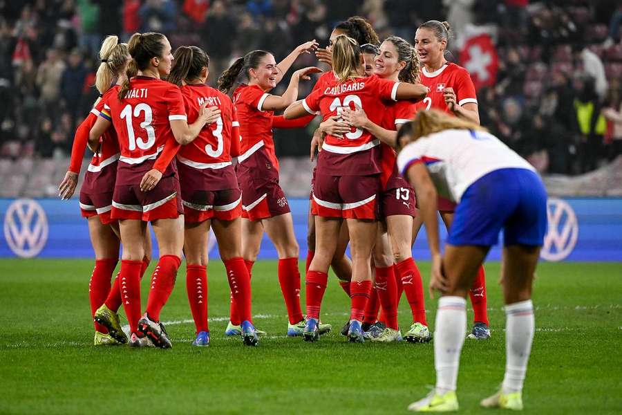 Les Bleues se sont inclinées face à la Suisse en match amical mardi. 