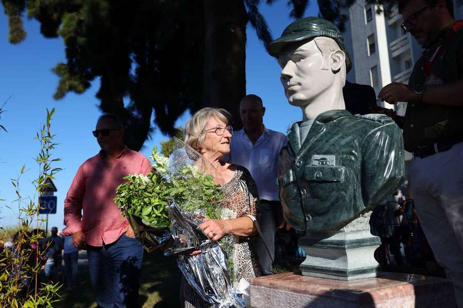 Viúva de Salgueiro Maia na homenagem da Volta a Portugal