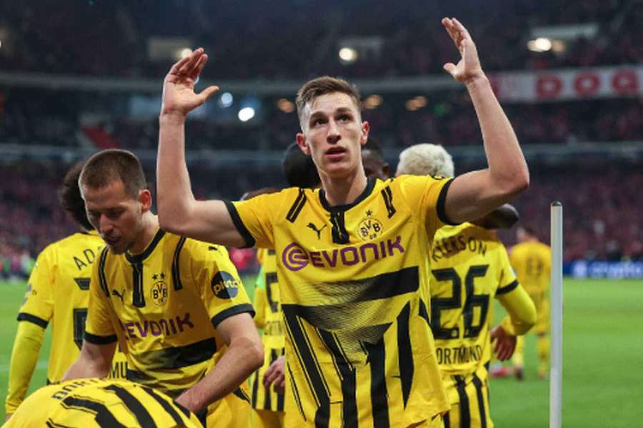 Dortmund se obává, že Nico Schlotterbeck vyslyší volání zvučných zájemců Dortmund se obává, že Nico Schlotterbeck vyslyší volání zvučných zájemců