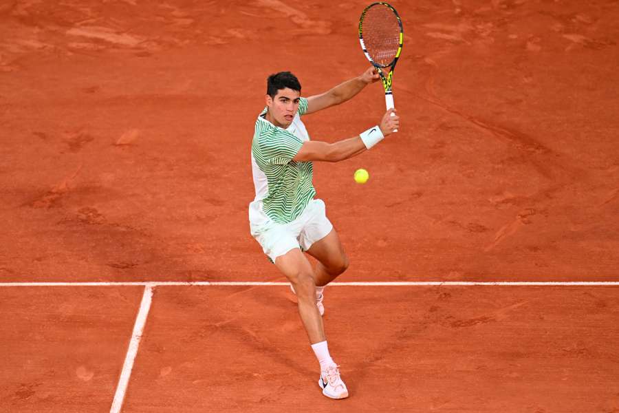 Carlos Alcaraz disputera sa première 1/2 finale à Roland-Garros contre Novak Djokovic