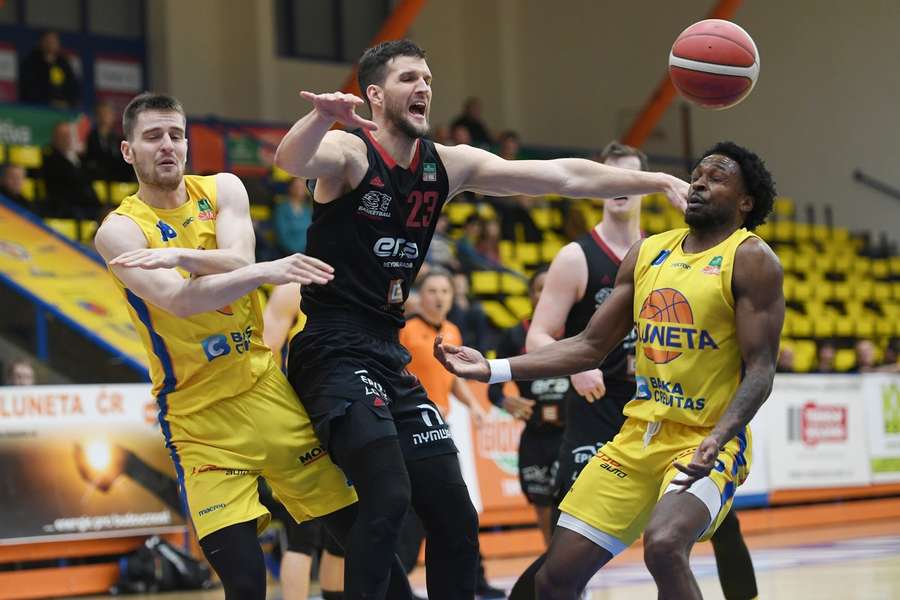 Přidá Nymburk svůj 19. titul, nebo český basketbal pozná nového mistra?