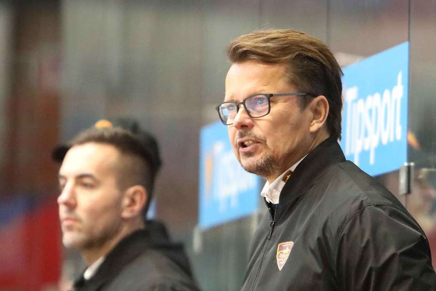 Hämäläinen na lavičke Dukly skončil. Hämäläinen na lavičke Dukly skončil.