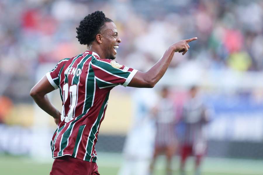 Keno mudou o duelo no segundo tempo