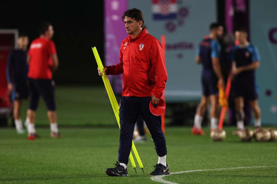 Bondscoach Zlatko Dalić tijdens de training van Kroatië deze vrijdag