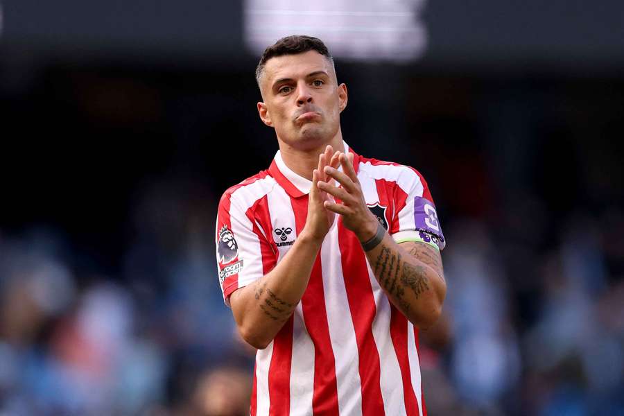 Granit Xhaka și-a aflat pedeapsa după falsificarea unui certificat de vaccinare Granit Xhaka și-a aflat pedeapsa după falsificarea unui certificat de vaccinare