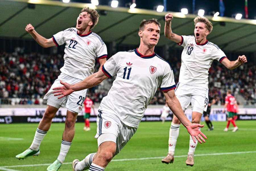Lvíčata zabojují o Euro U21 v listopadové baráži. Lvíčata zabojují o Euro U21 v listopadové baráži.