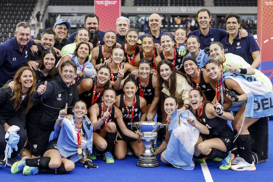 Las jugadoras de Argentina celebran su victoria en el Mundial 2026