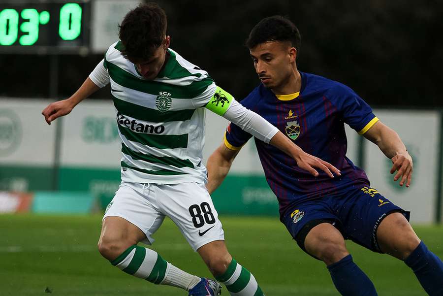 Duelo intenso na Academia Cristiano Ronaldo