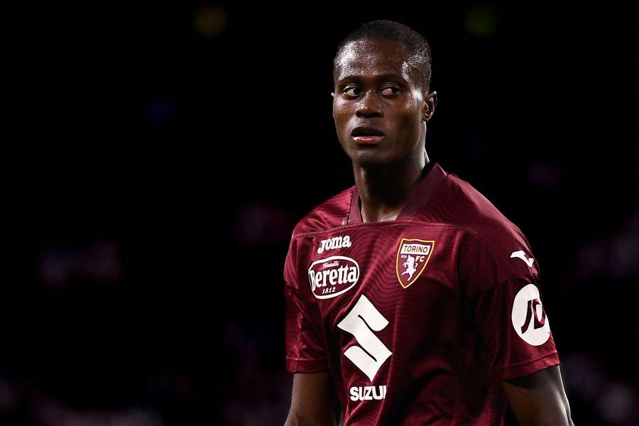Demba Seck con la maglia del Torino