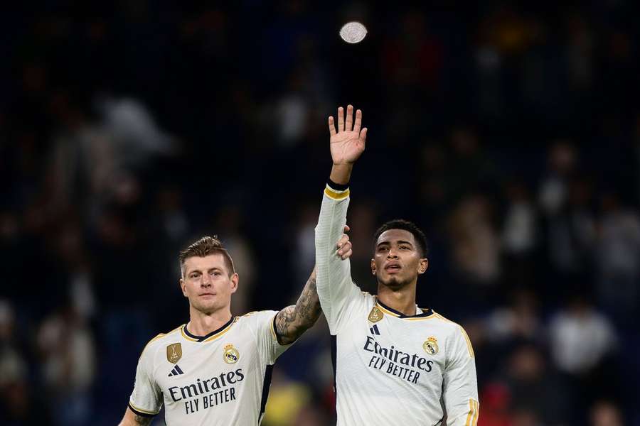 Les deux stars du Real, Toni Kroos (à gauche) et Jude Bellingham (à droite).