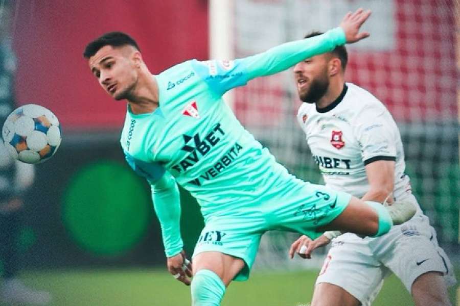 Fază din duelul Hermannstadt - UTA Arad Fază din duelul Hermannstadt - UTA Arad