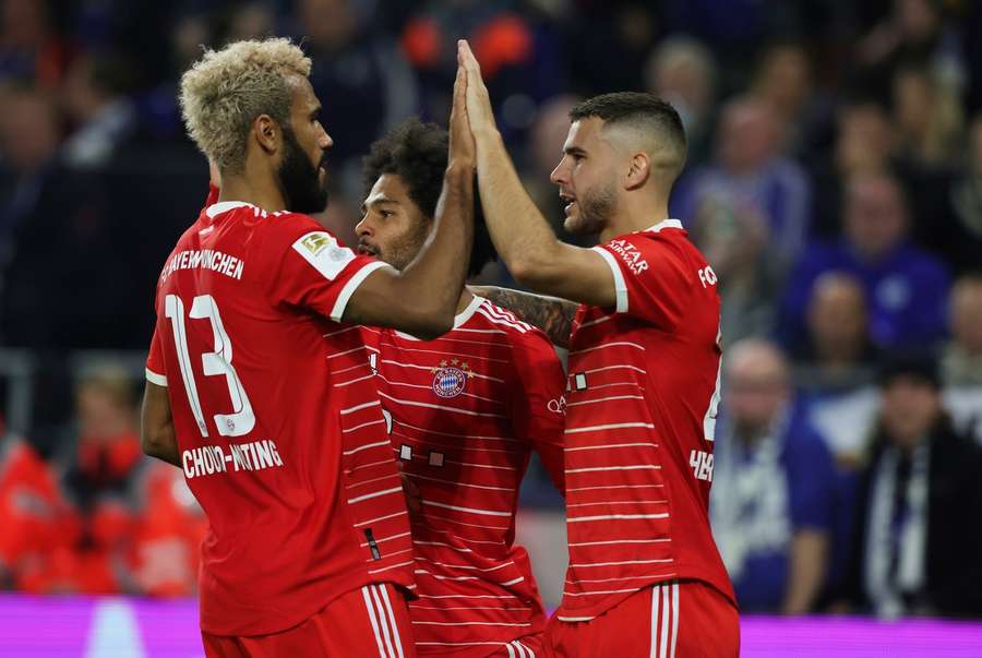 Le Bayern sans problème contre Schalke, Leipzig deuxième provisoire