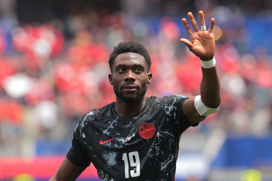 Alphonso Davies não foi garantido como titular contra Marrocos pelo técnico da seleção canadense Alphonso Davies não foi garantido como titular contra Marrocos pelo técnico da seleção canadense
