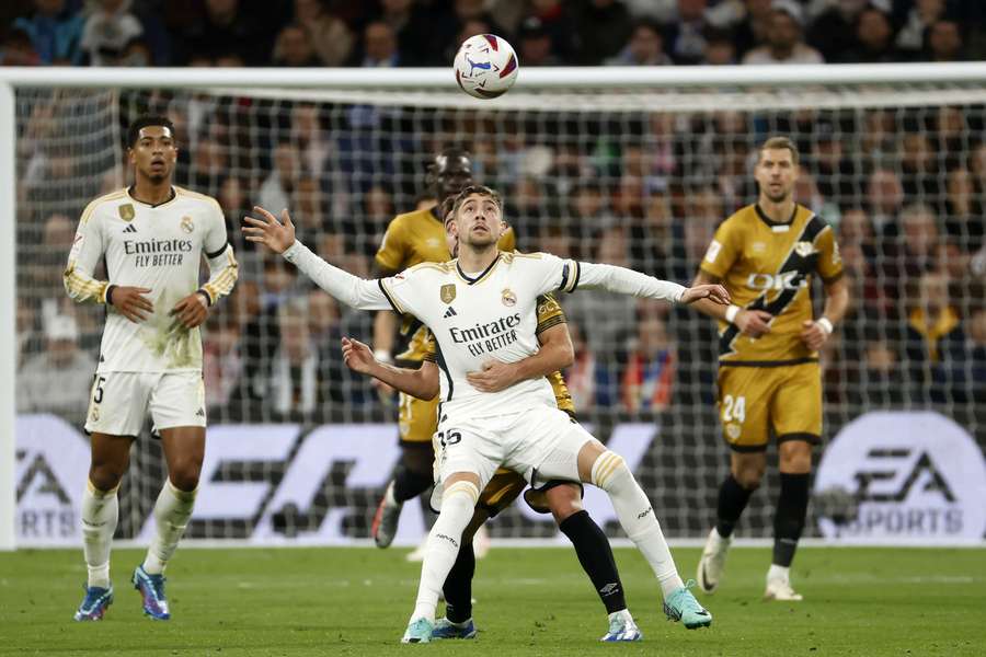 Federico Valverde in actie tijdens de competitiewedstrijd tegen Rayo Vallecano van afgelopen weekend