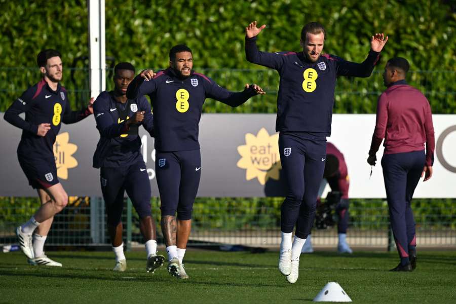 Harry Kane bierze udział w czwartkowym treningu reprezentacji Anglii.