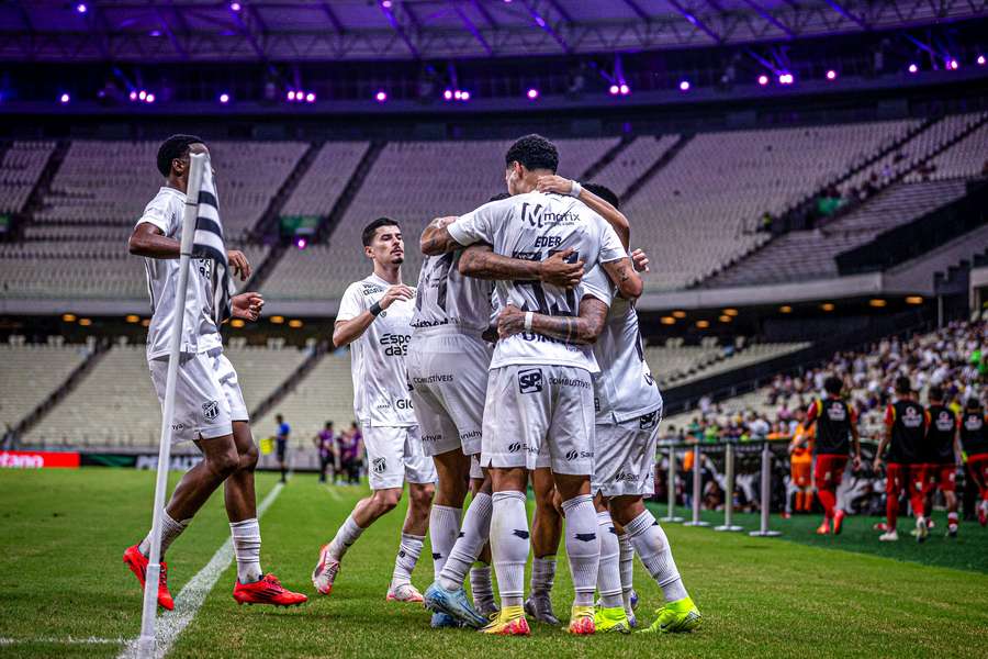 Ceará está invicto há 13 jogos Ceará está invicto há 13 jogos