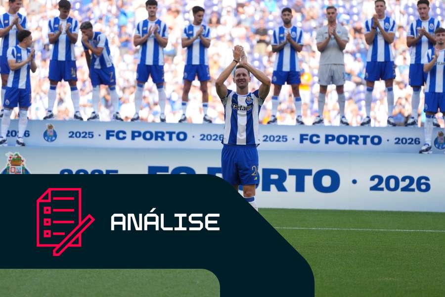 Luuk De Jong chega ao FC Porto a custo zero