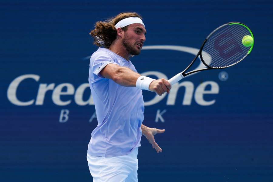 Tsitsipas skúša ďalšiu možnosť na návrat medzi elitu. Tsitsipas skúša ďalšiu možnosť na návrat medzi elitu.
