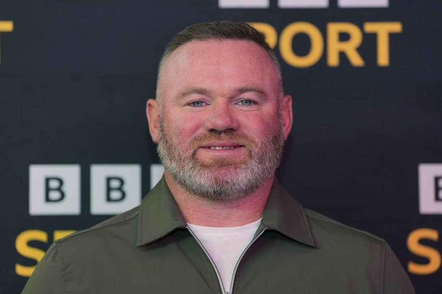 Man Utd and England legend launches new venture after management