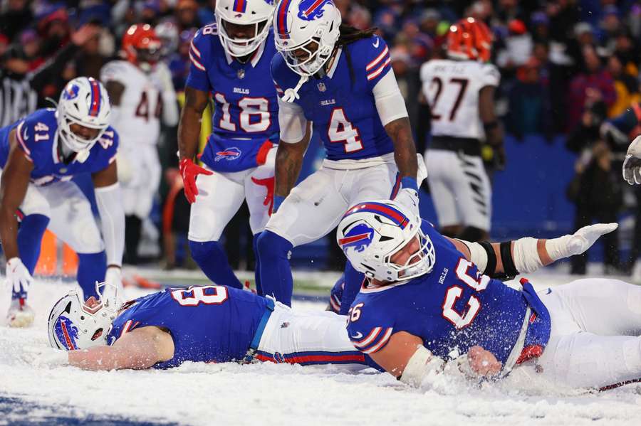 Der Schnee machte keinen Eindruck auf Buffalo Der Schnee machte keinen Eindruck auf Buffalo