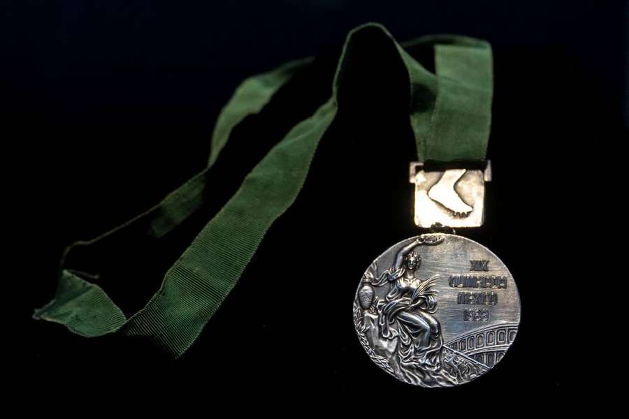 La medalla de oro de Bob Beamon.