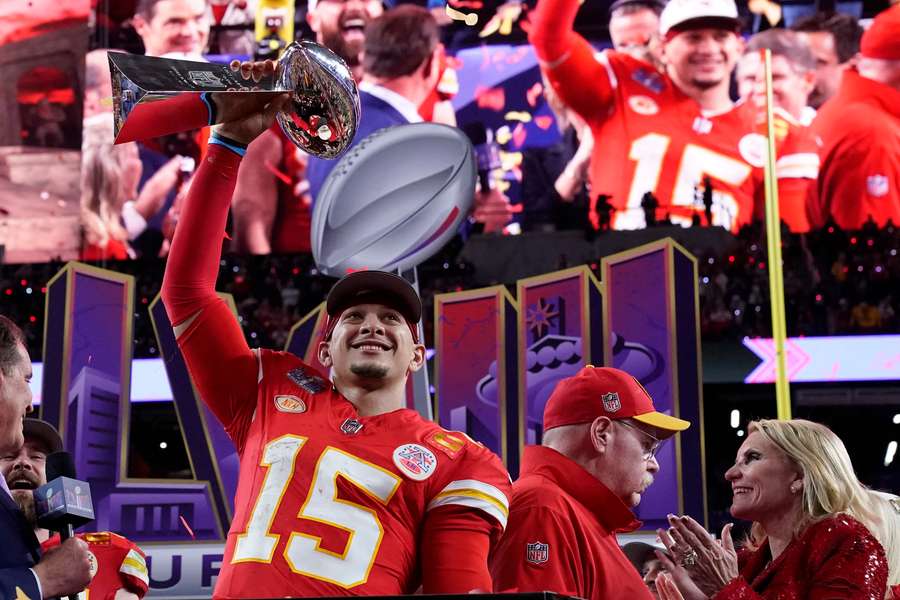 O Super Bowl acontece no início de fevereiro
