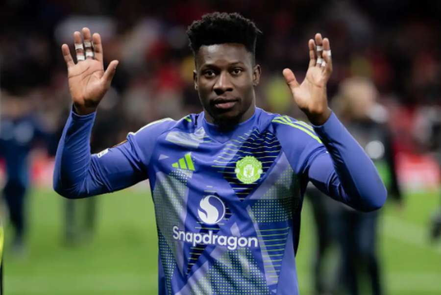 Manchester United řeší pozici brankáře Onany.