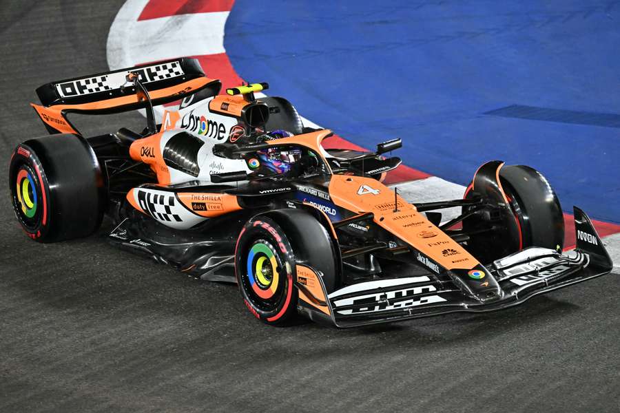 Lando Norris va pleca din pole position în Marele Premiu de la Singapore