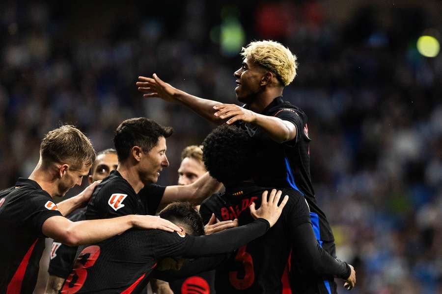 Barcelona zasadla na ligový trón.