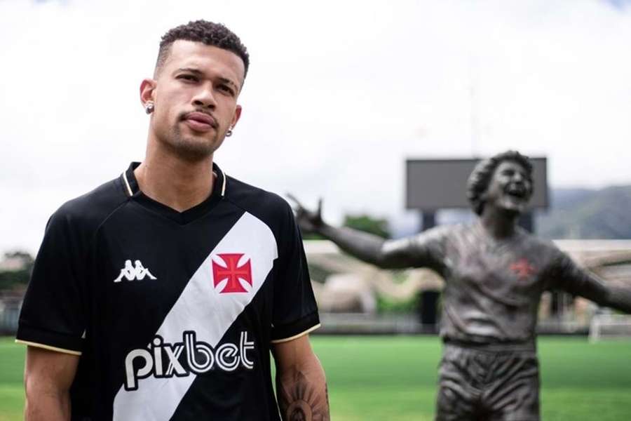 João Victor apresentado no Vasco da Gama