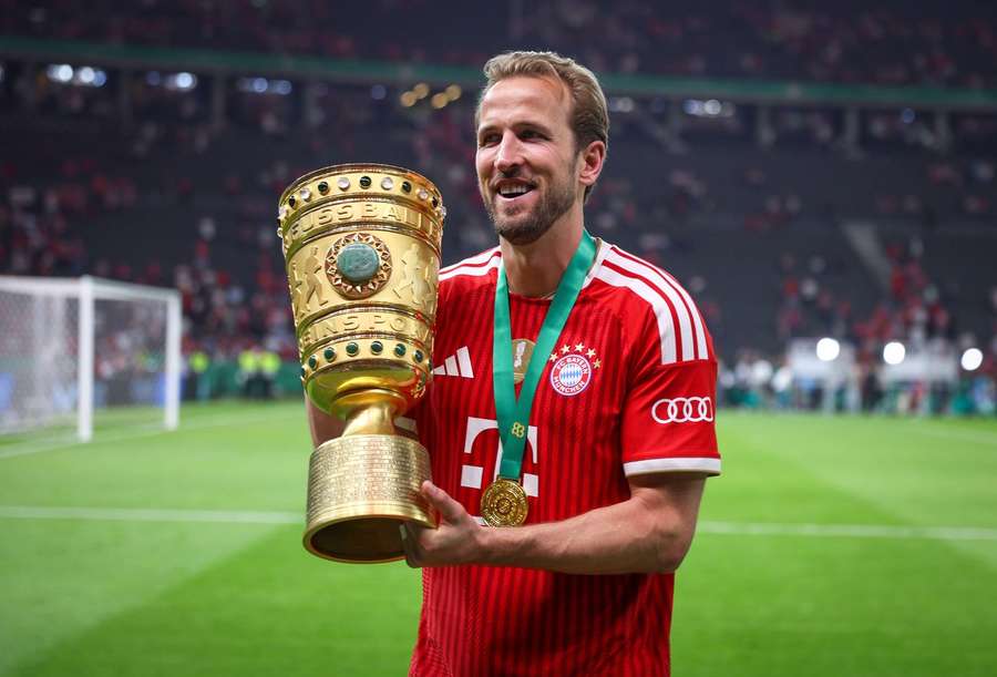 Por que o troféu DFB-Pokal?