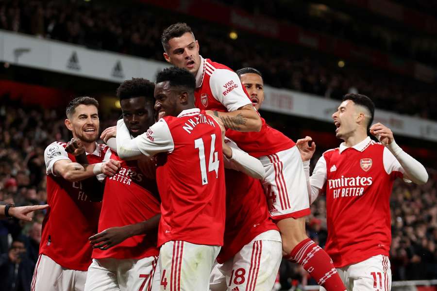 O Arsenal pode chegar aos Estados Unidos como campeão da Premier League