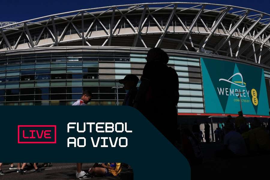 Wembley recebe semi da FA Cup entre Chelsea e Leeds neste domingo (26)