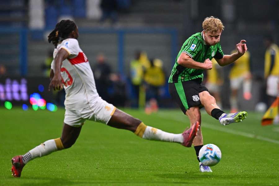 Génova venceu Sassuolo com golo da vitória aos 90+3 minutos