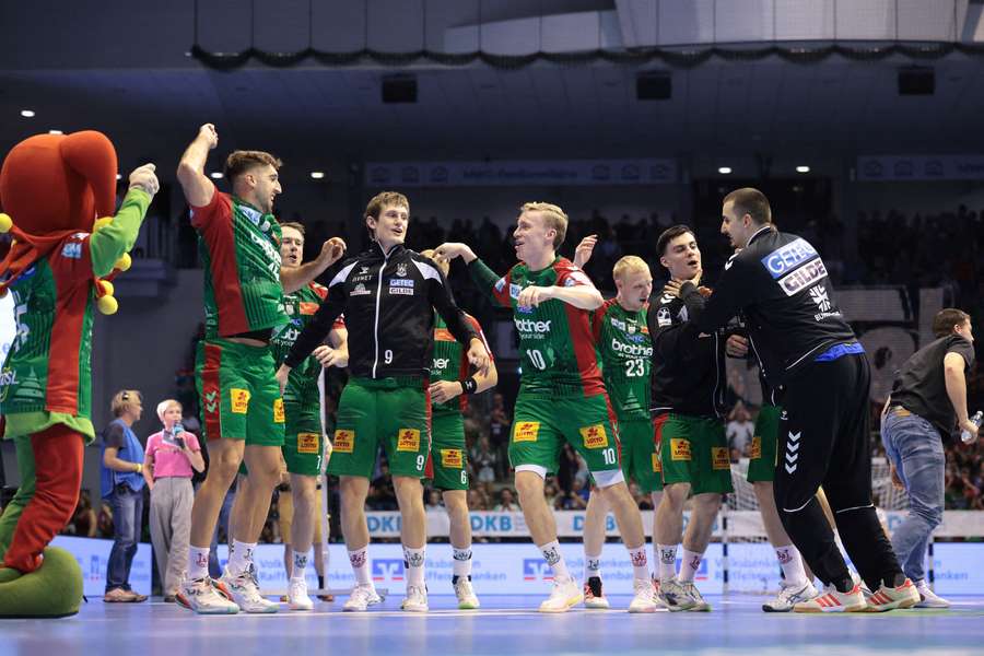 Die Stimmung in der Magdeburger Arena war blendend nach dem Sieg Die Stimmung in der Magdeburger Arena war blendend nach dem Sieg