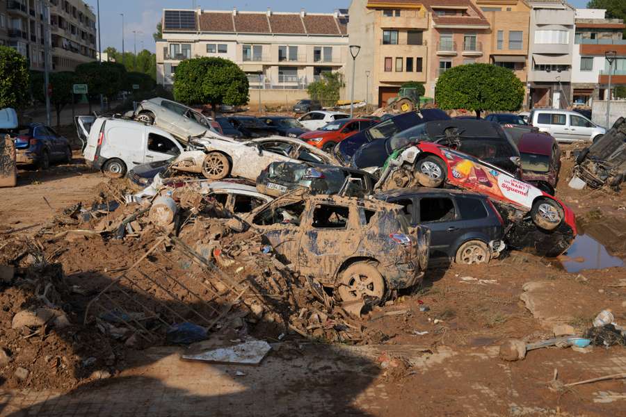 Overstromingen hebben flinke schade aangericht in de regio Valencia