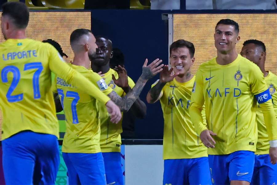 Otávio e Cristiano Ronaldo garantiram a classificação do Al-Nassr na Champions