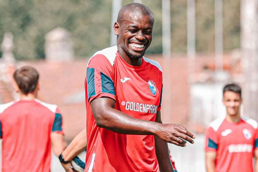 Oficial: Buatu renova com o Gil Vicente até 2028