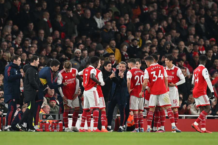 Arsenal este "foarte motivată" să lupte cu City pentru titlu, spune Arteta