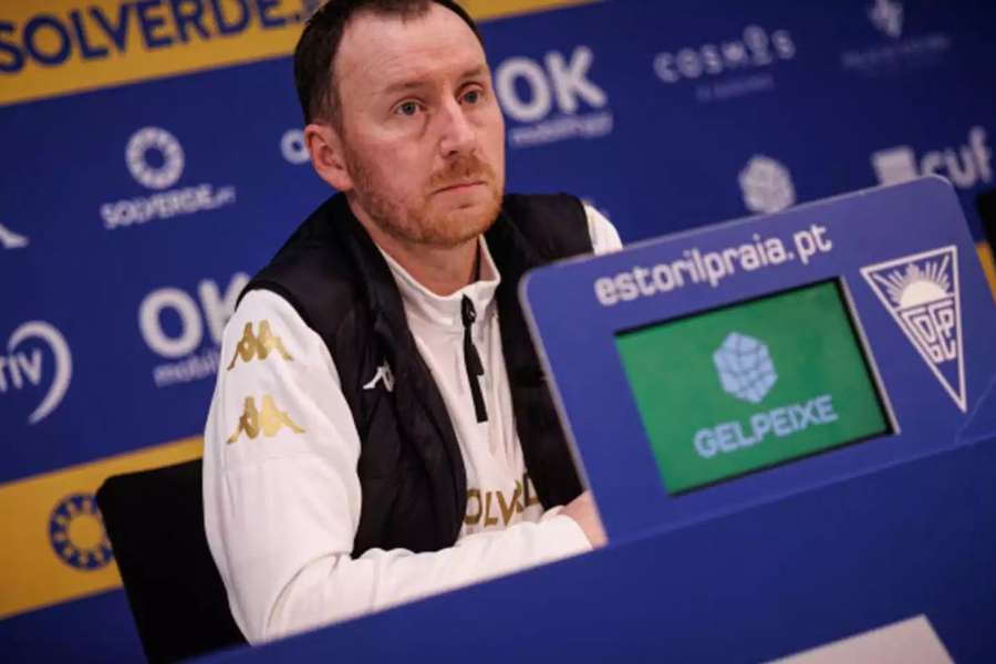 Ian Cathro, treinador do Estoril Ian Cathro, treinador do Estoril