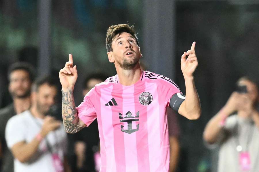 Messi celebra mais um gol marcado com a camisa do Inter Miami